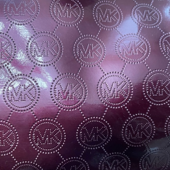 Michael Kors red tote purse - Picture 6 of 9